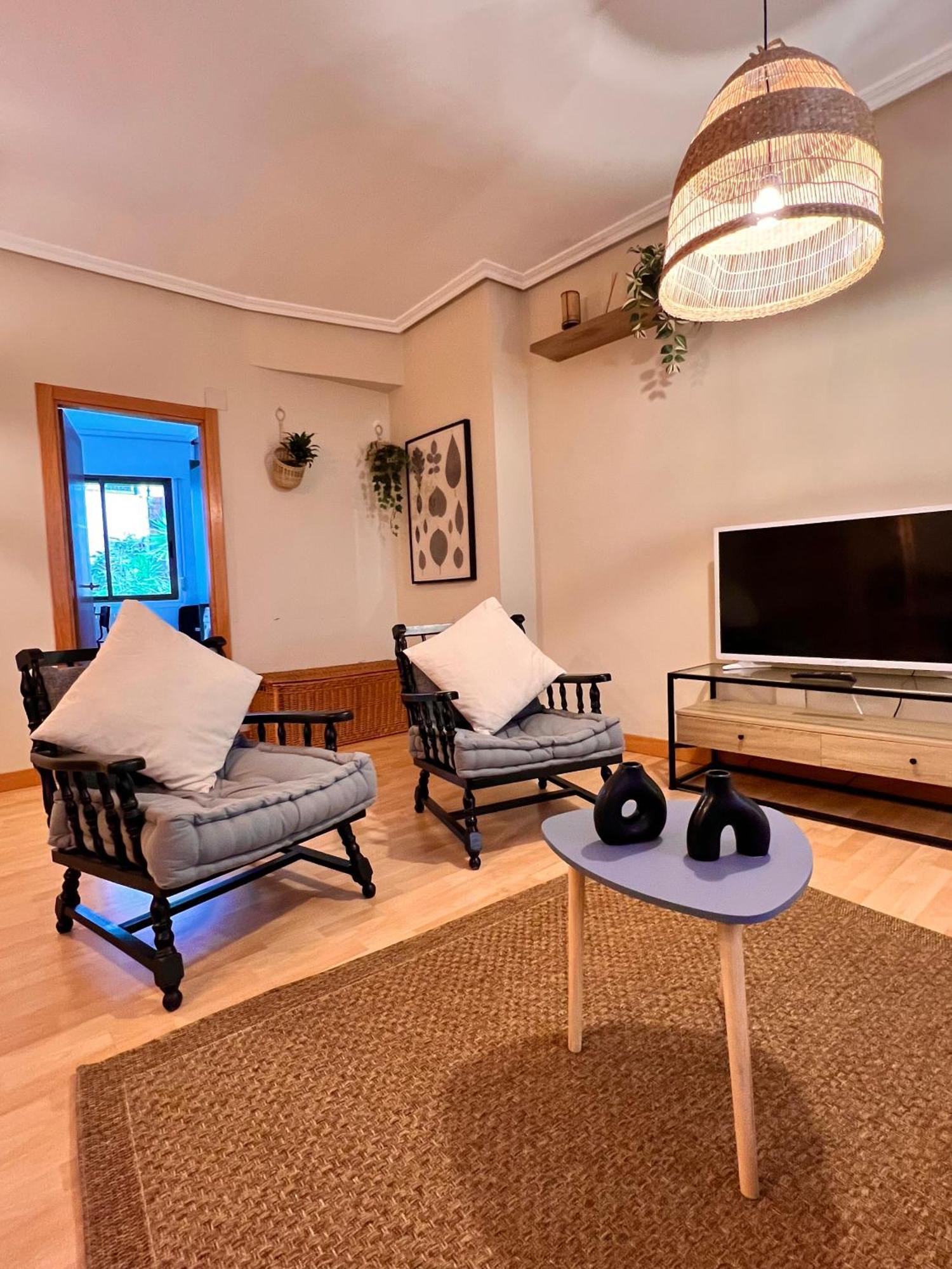 Ferrymill House - Apartamento Turistico Castro Urdiales Exteriör bild